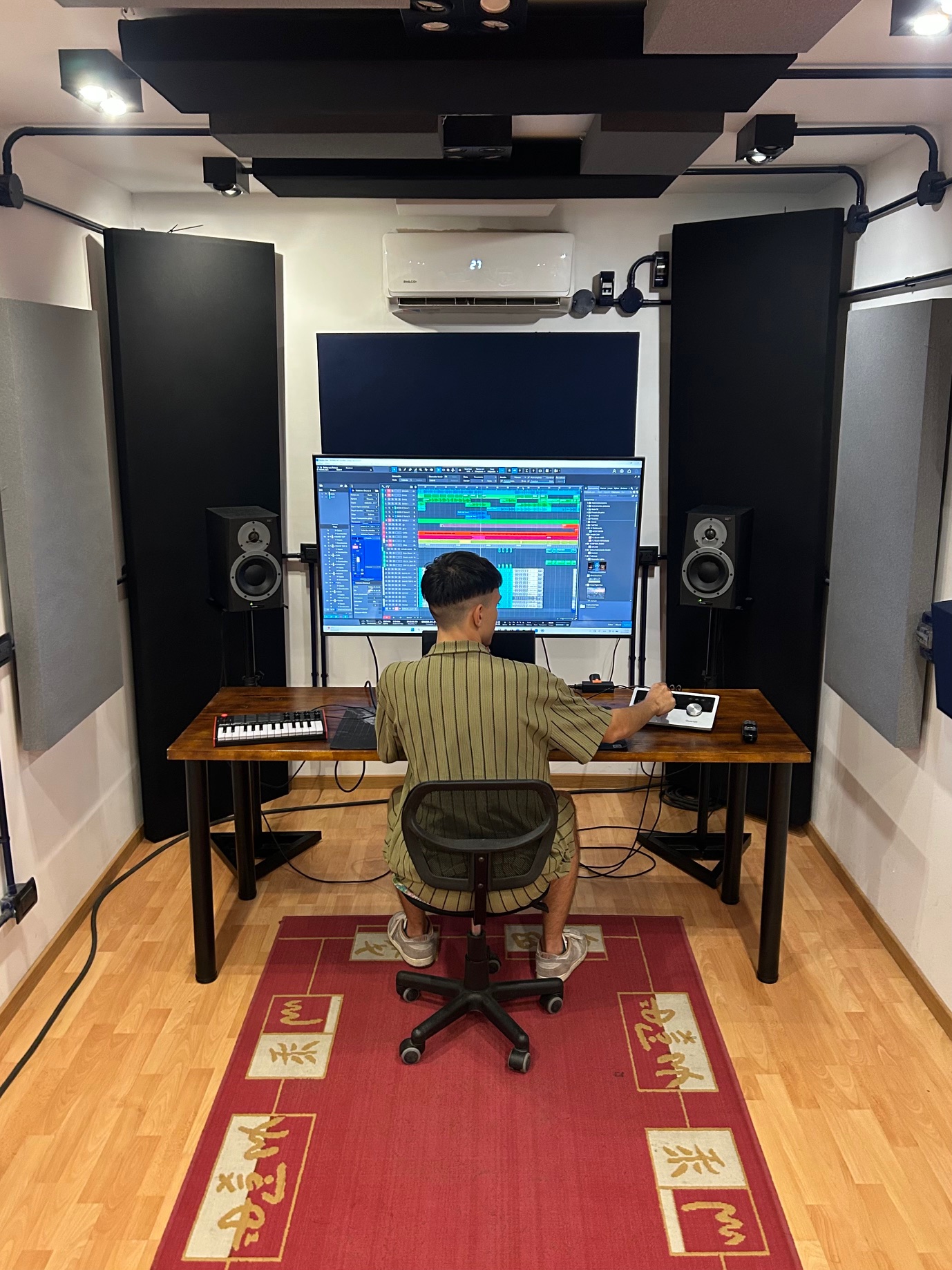 PRODUCCIÓN MUSICAL - ESTUDIO A